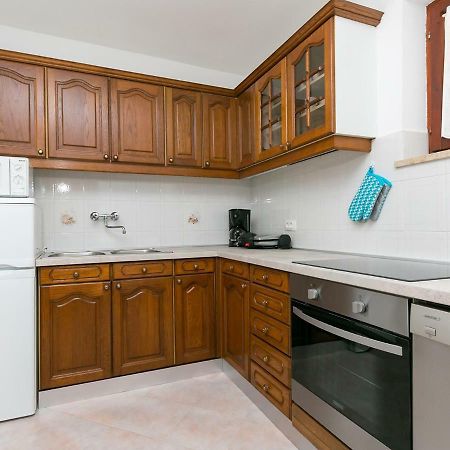 Ninas - Free Wine&Spirit Tasting Apartment Visnjan Bagian luar foto